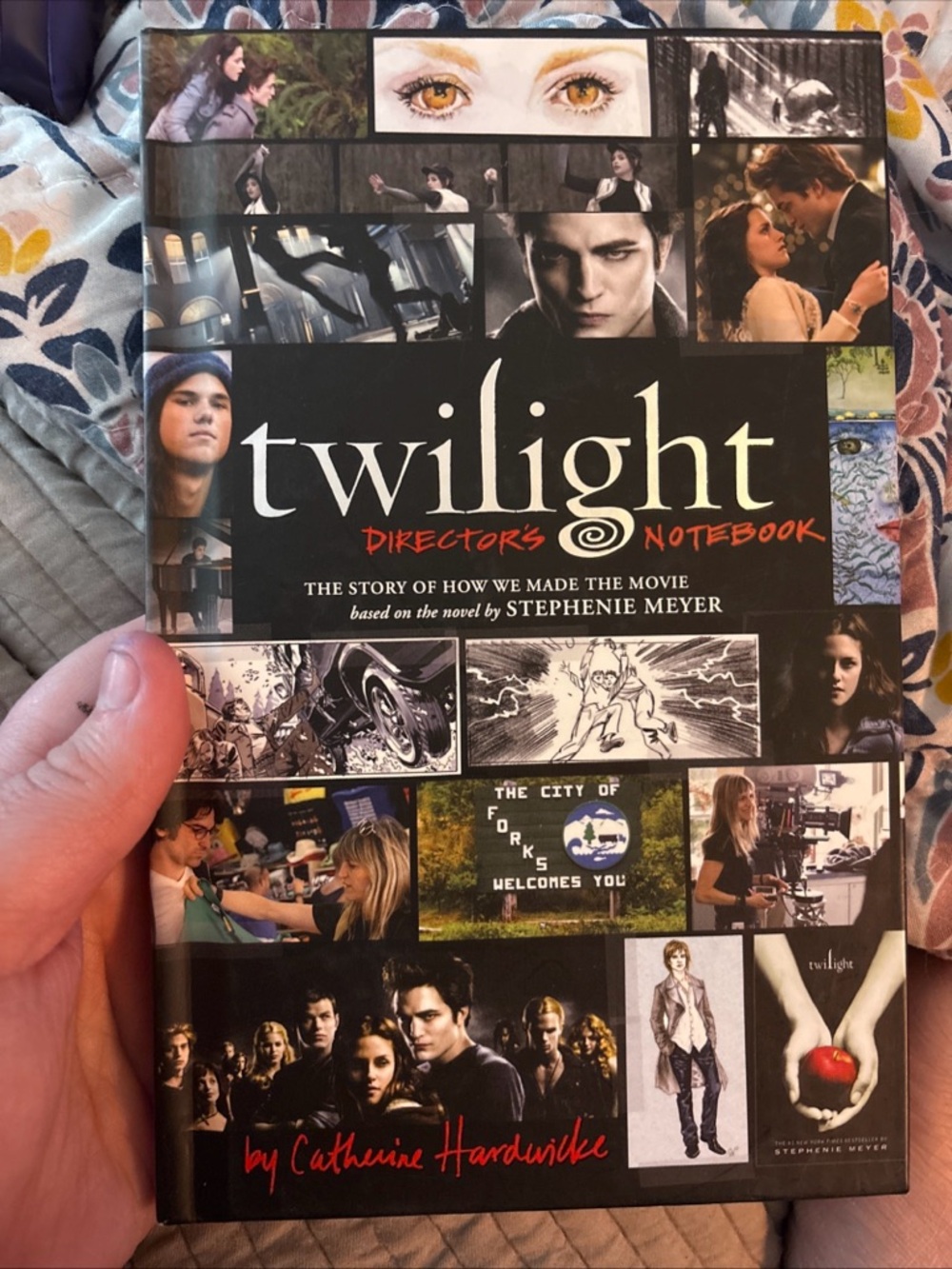Signed Rare Twilight Director's Notebook by Catherine Hardwicke - Hardcover